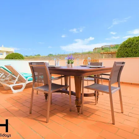 Apartment Private Large Terrace Facing The Pool *