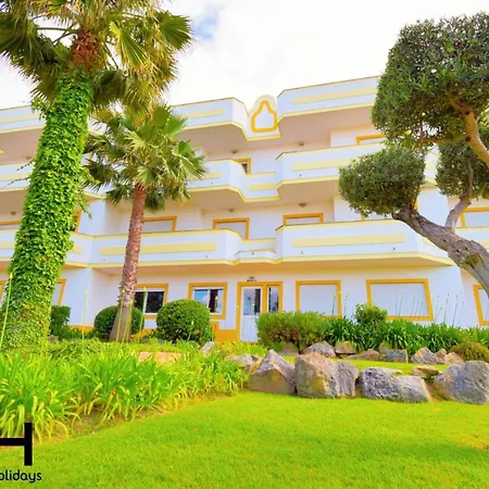 Apartment Private Large Terrace Facing The Pool Guia (Faro)