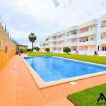 Sunny Terrace Facing The Pool And Barbecue By Algarve Dream Holidays Apartamento Guia (Faro)