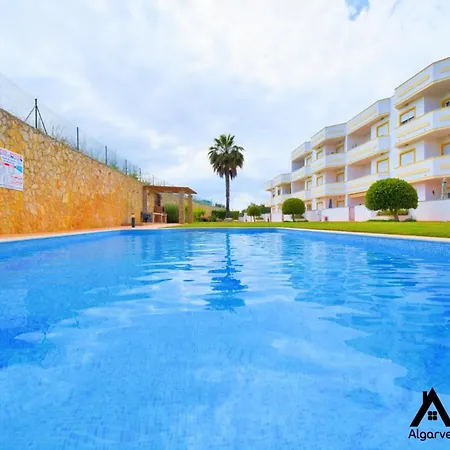 아파트 Sunny Terrace Facing The Pool And Barbecue By Algarve Dream Holidays
